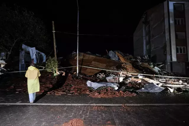 Balıkesir'de Deprem