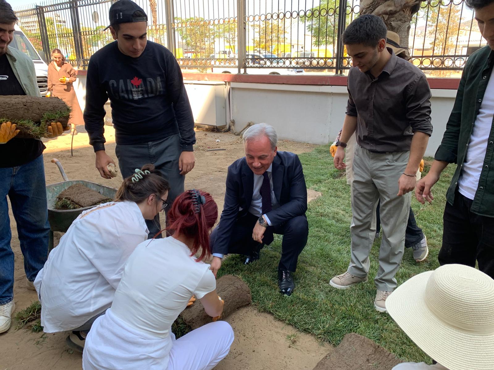 ++Bayındır Myo Adliye Çimlendirme (11)