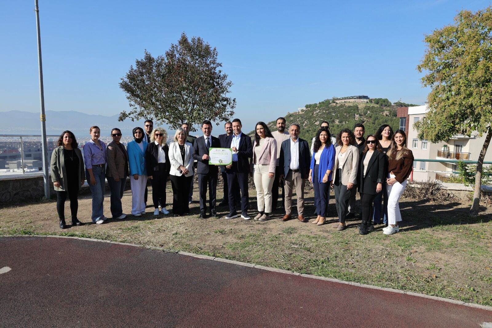 Bayraklı Belediyesinden Çevreci Başarı (1)