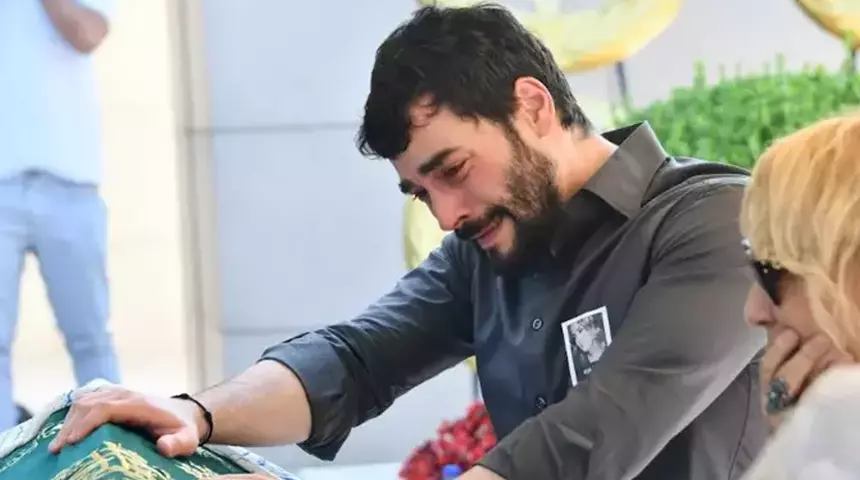 Cenaze töreni detaylarını paylaştı