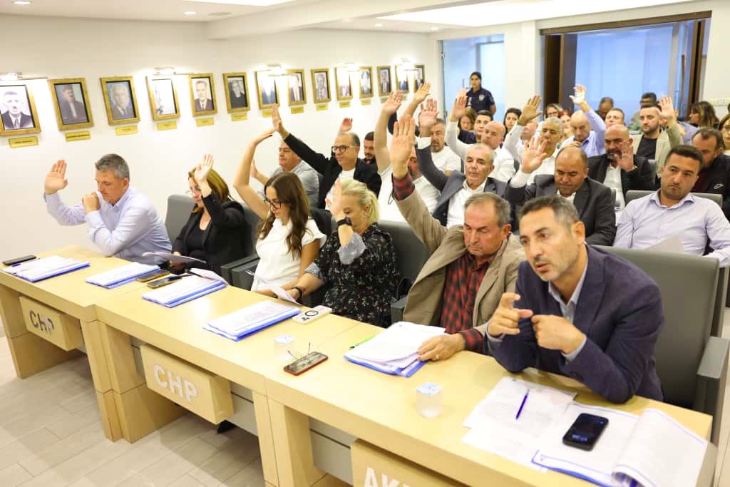 Çeşme Belediye Meclisi Ekim Ayı Toplantısında Önemli Kararlar Alındıphoto 2025 10 06 19 02 32 2