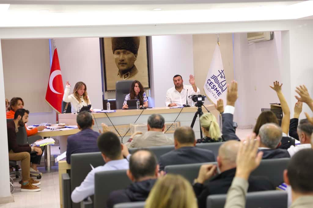 Çeşme Belediye Meclisi Ekim Ayı Toplantısında Önemli Kararlar Alındıphoto 2025 10 06 19 02 33 2