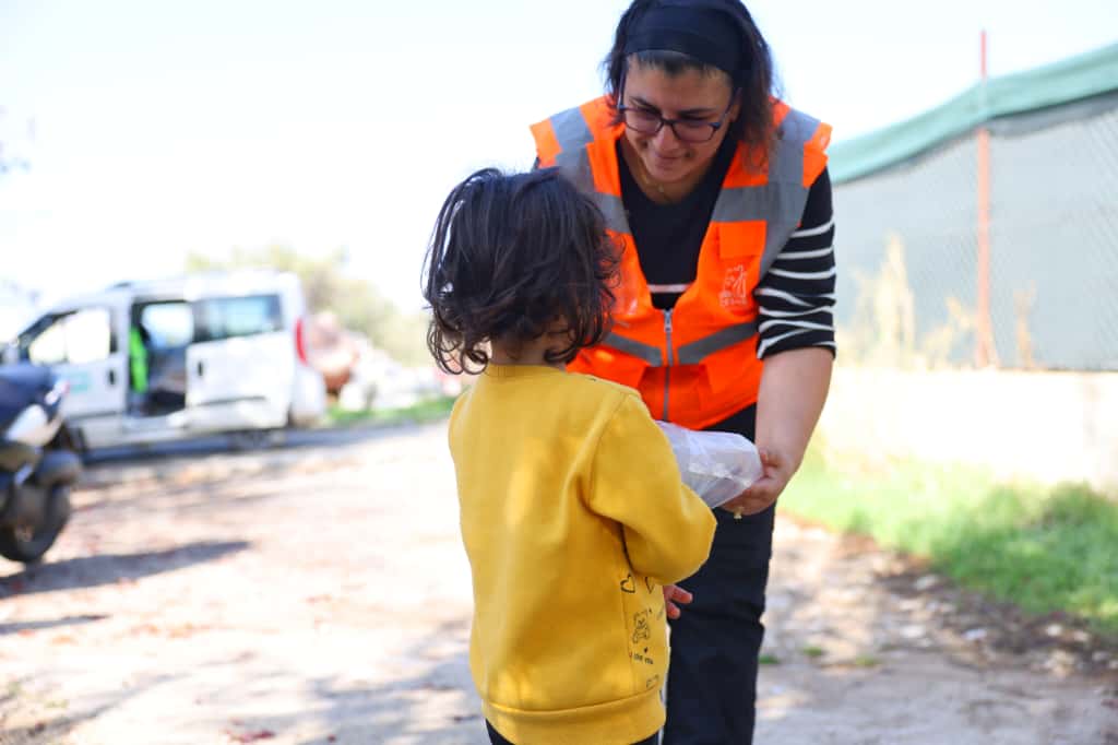 Çeşme Belediyesi’nden Ilköğretim Öğrencilerine Beslenme Desteğiphoto 2025 10 22 13 21 03