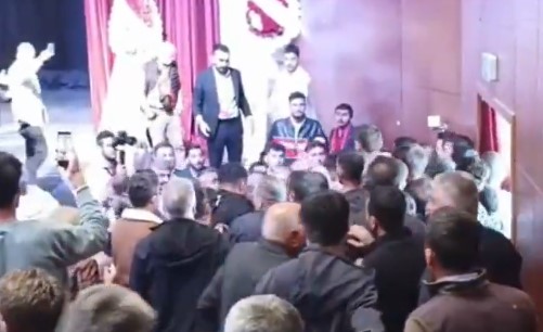 CHP Malatya'da olaylı kongre