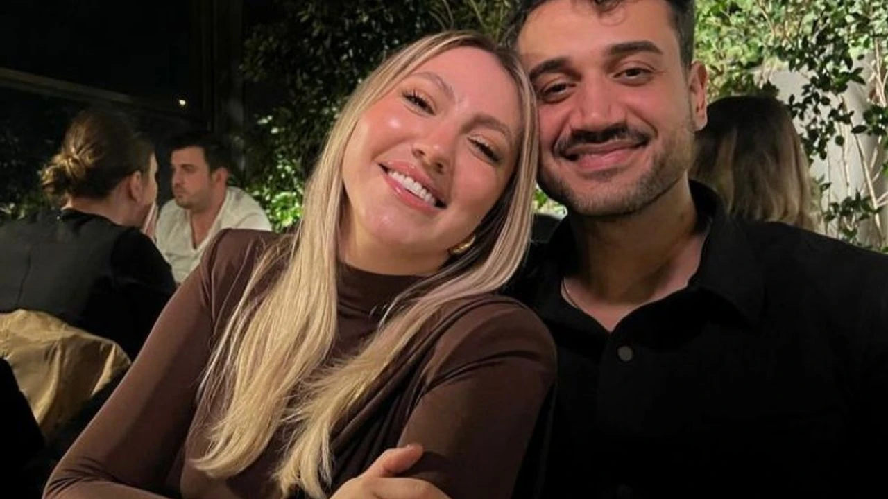 Yaz vloglarında hamileymiş!