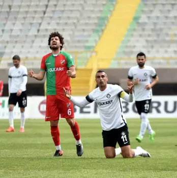 Lider Karşıyaka, çıkış arayan Altay