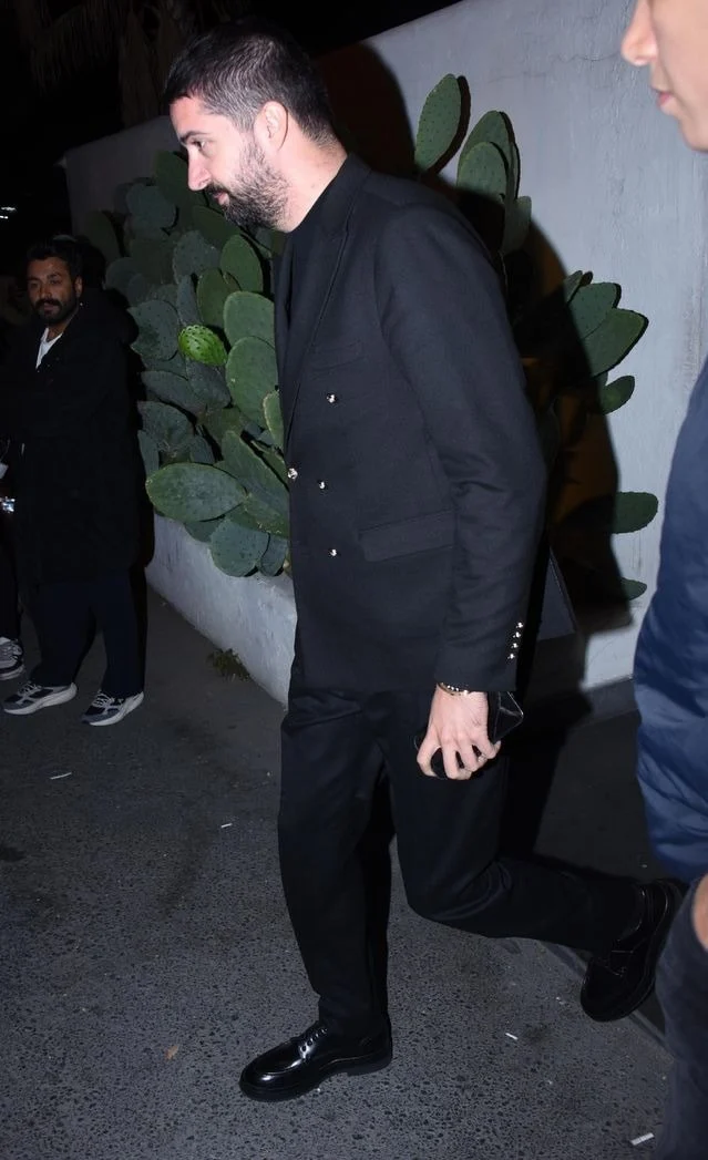 Ebru Gündeşin Eski Eşi Murat Özdemir Gecelerde