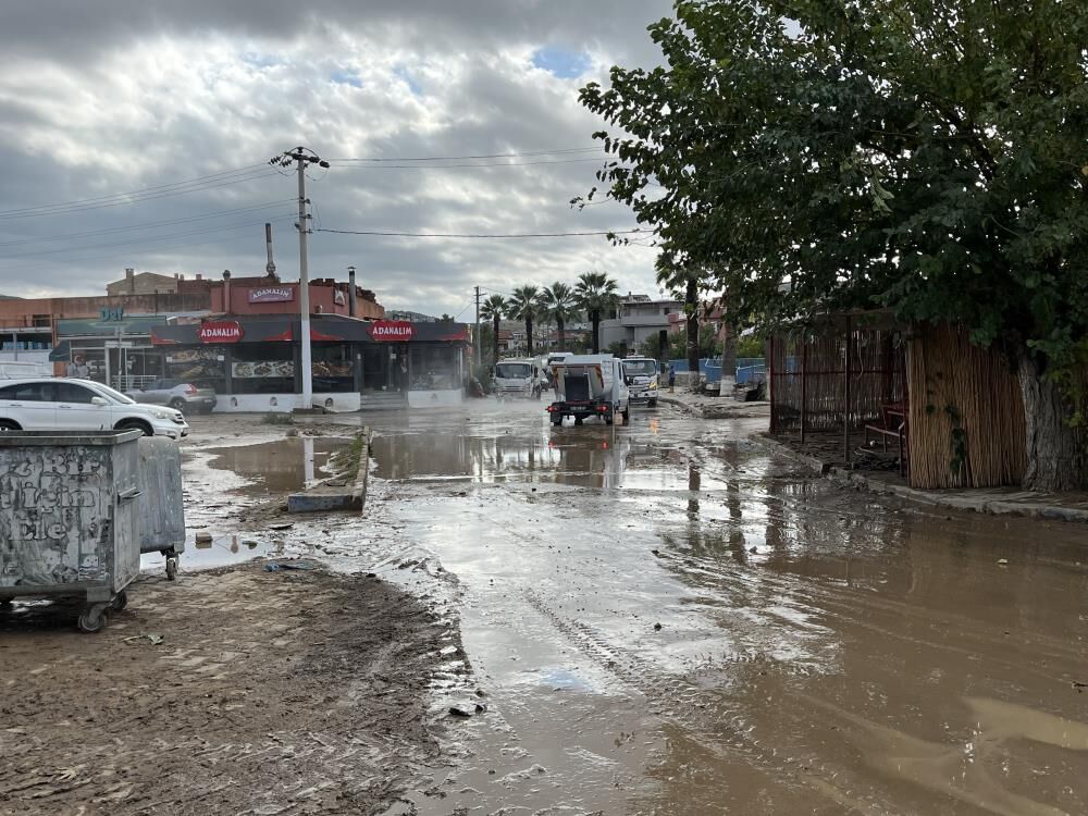 Foça Sel Görüntüsü 3