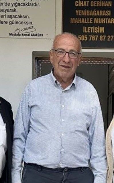 Foçada Aracın Sele Kapıldığı Anlar 1