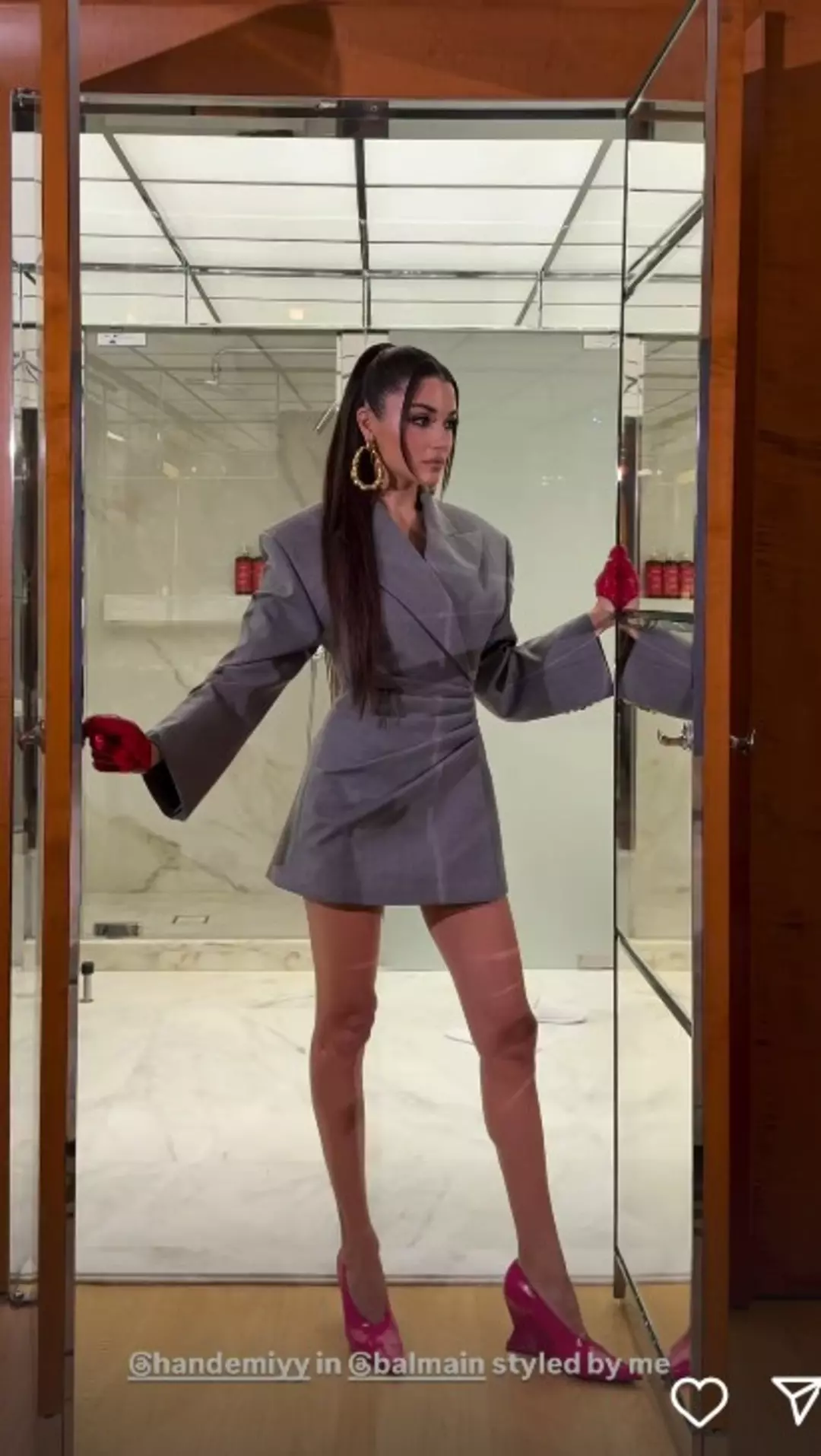 Hande Erçel Paris Moda Haftası Kombin