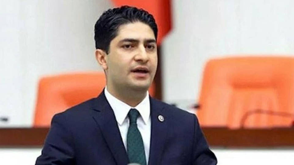 Özdemir sosyal medyadan duyurdu