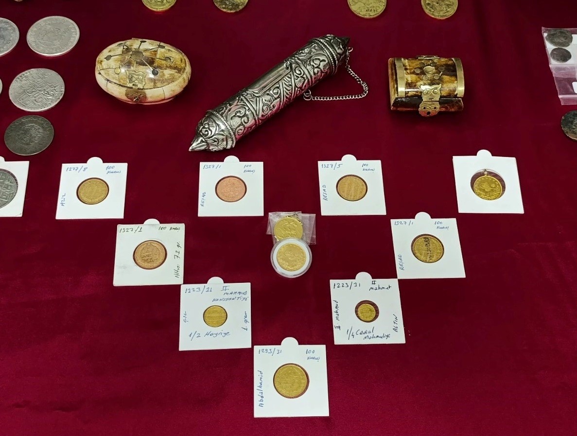 Kronolojik hazine: 20 Milyon TL değerinde Osmanlı Mirası kurtarıldı