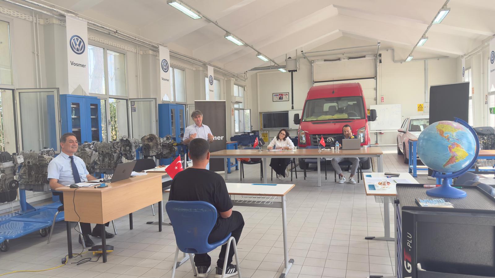 Denizcilik alanı öğrencileri için uzun dönem staj imkanı