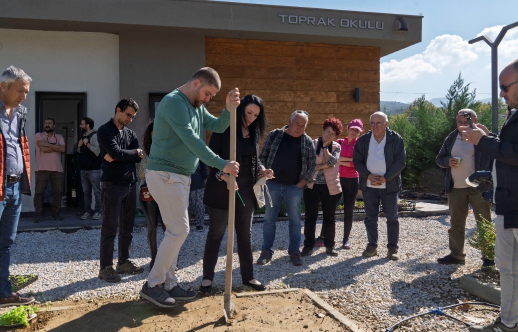 Bilinçsiz gübrelemeye son: Maliyet düşüşü ve çevre koruma
