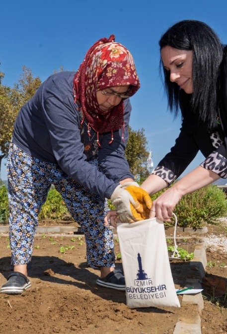 Laboratuvar sorumlusundan önemli çağrı: “Toprağınızı tanıyın”