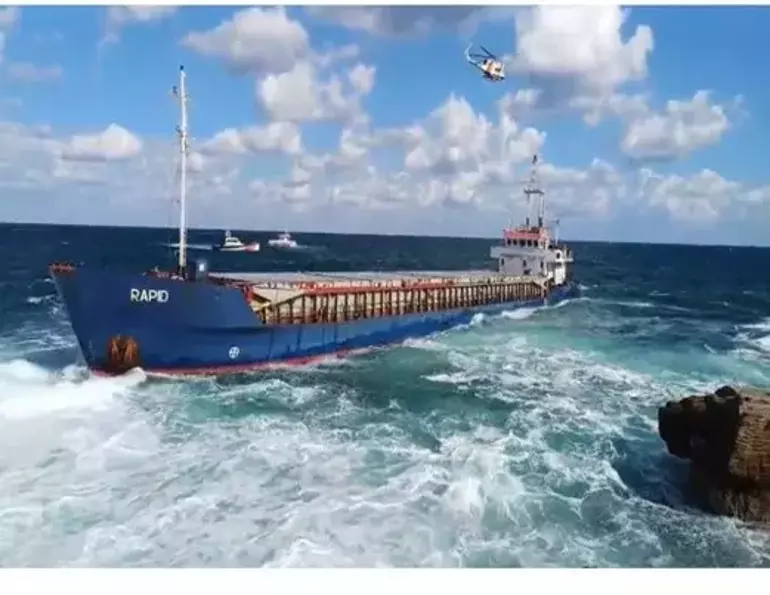 Karaya Otura Gemiden 35 Metreküp Yakıtı Güvenle Tahliye Ettik