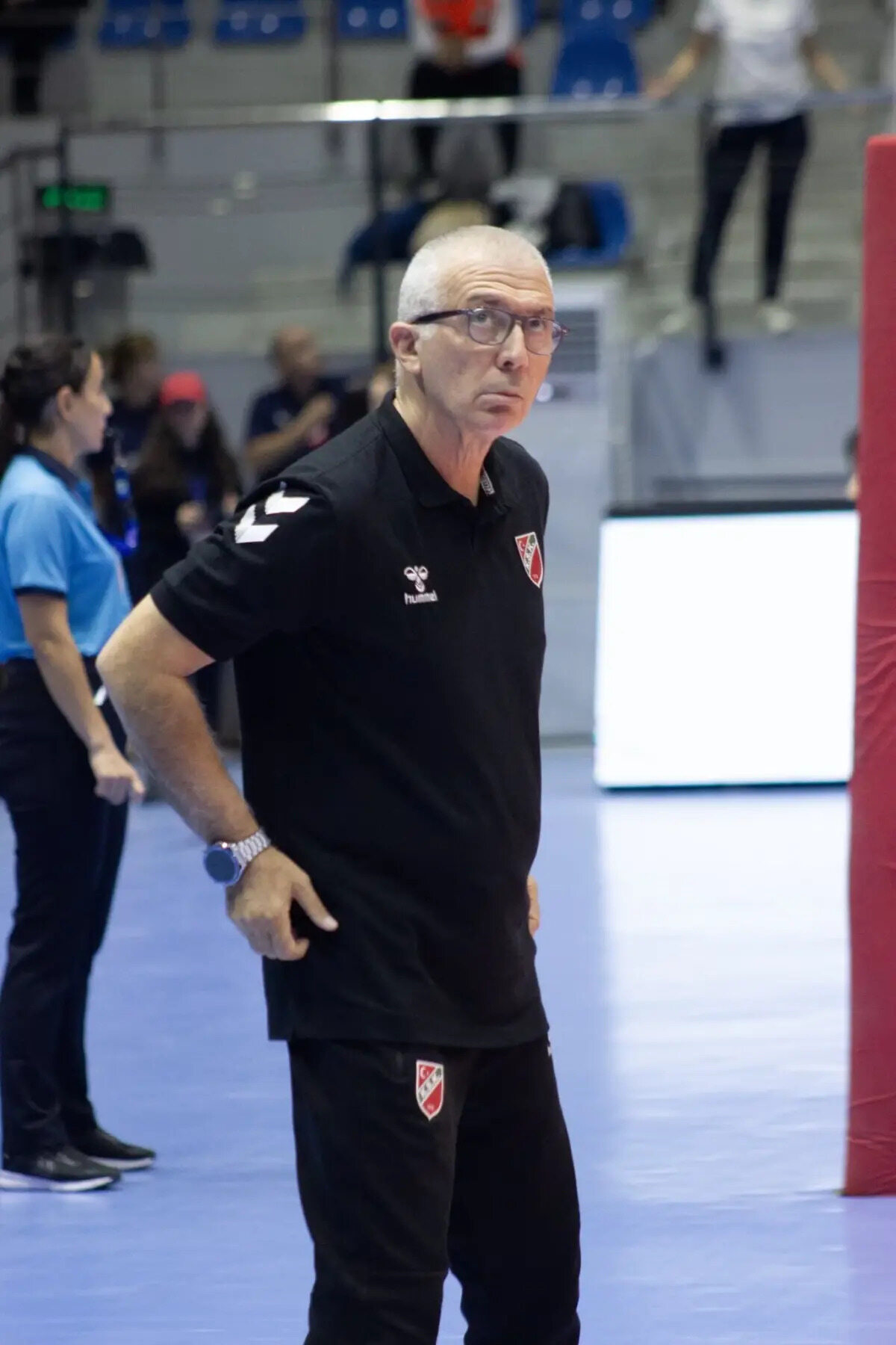 Karşıyaka Filesinde Yüzler Gülüy (1)