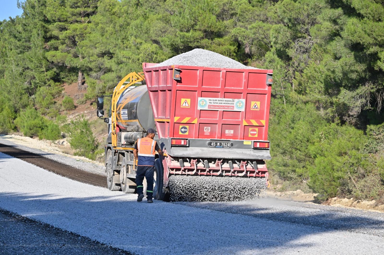 Kırkağaç’ın Yolları Güzelleşiyor (9)