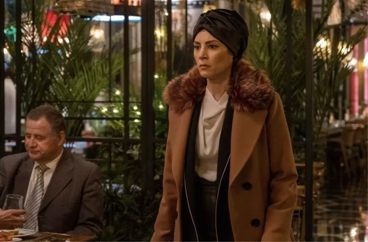 Kızılcık Şerbeti Leman 2