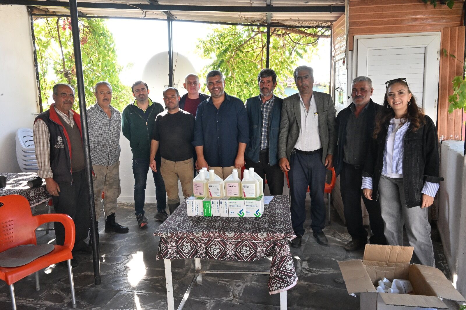 Kkka Riskine Karşı Büyükşehir’den Yuntdağı Üreticilerine İlaç Ve Eğitim Desteği (12)