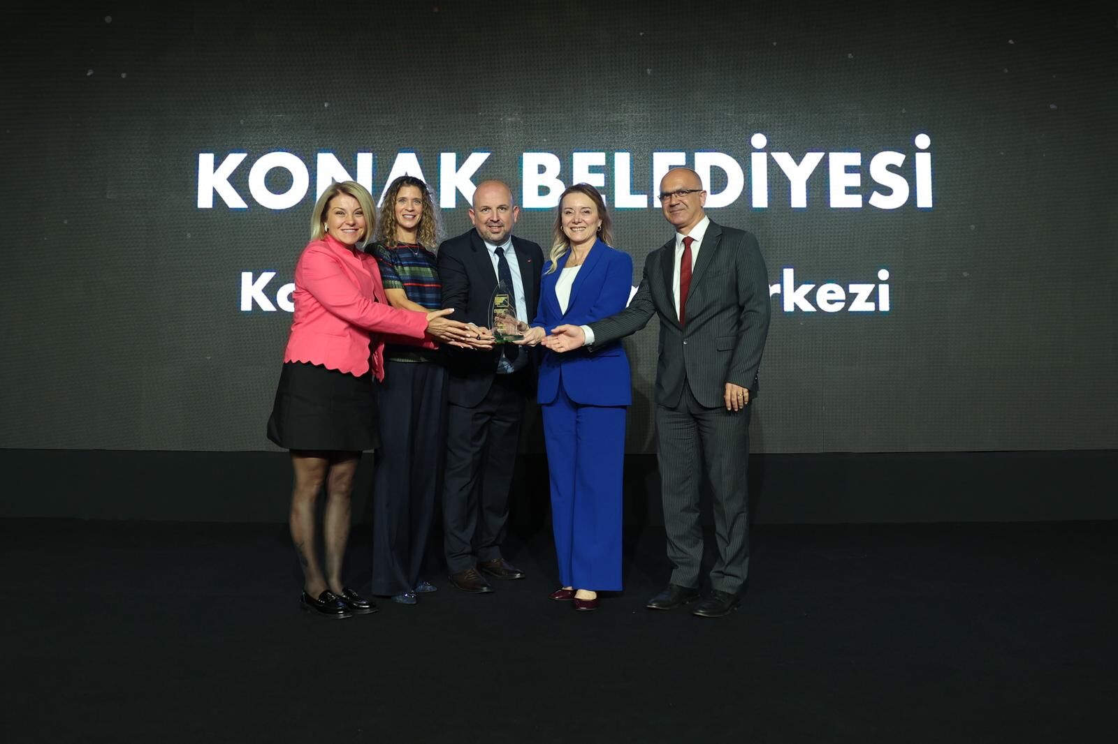 Konak Belediyesi (2)-4