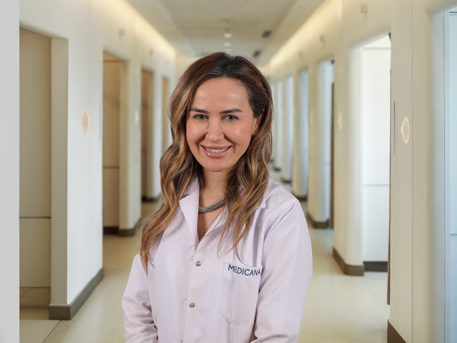 Medicana Sağlık Grubu Kadın Hast