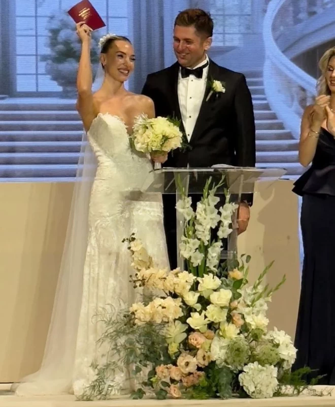 Mert Öcal Ve Sude Burcu Düğün