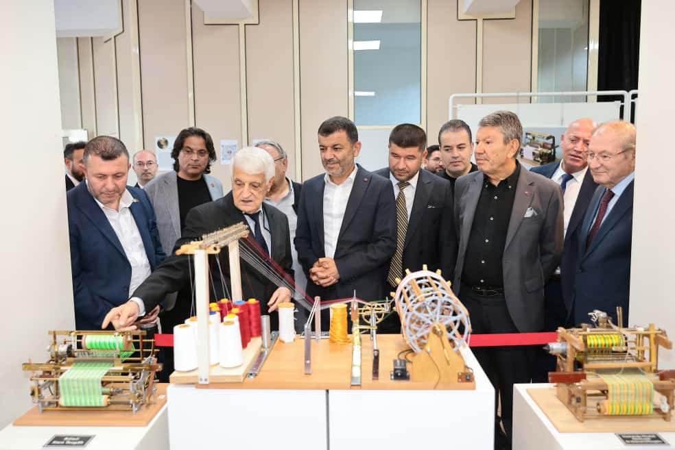 “Minyatür Dokuma Tezgâhları Sergisi” Sanatseverlerle Buluştu (4)