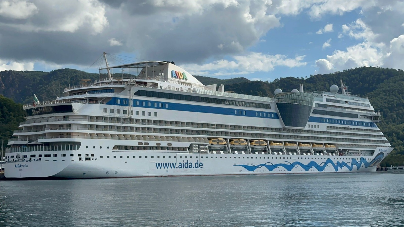 Turistler ilçede yoğun ilgi gördü