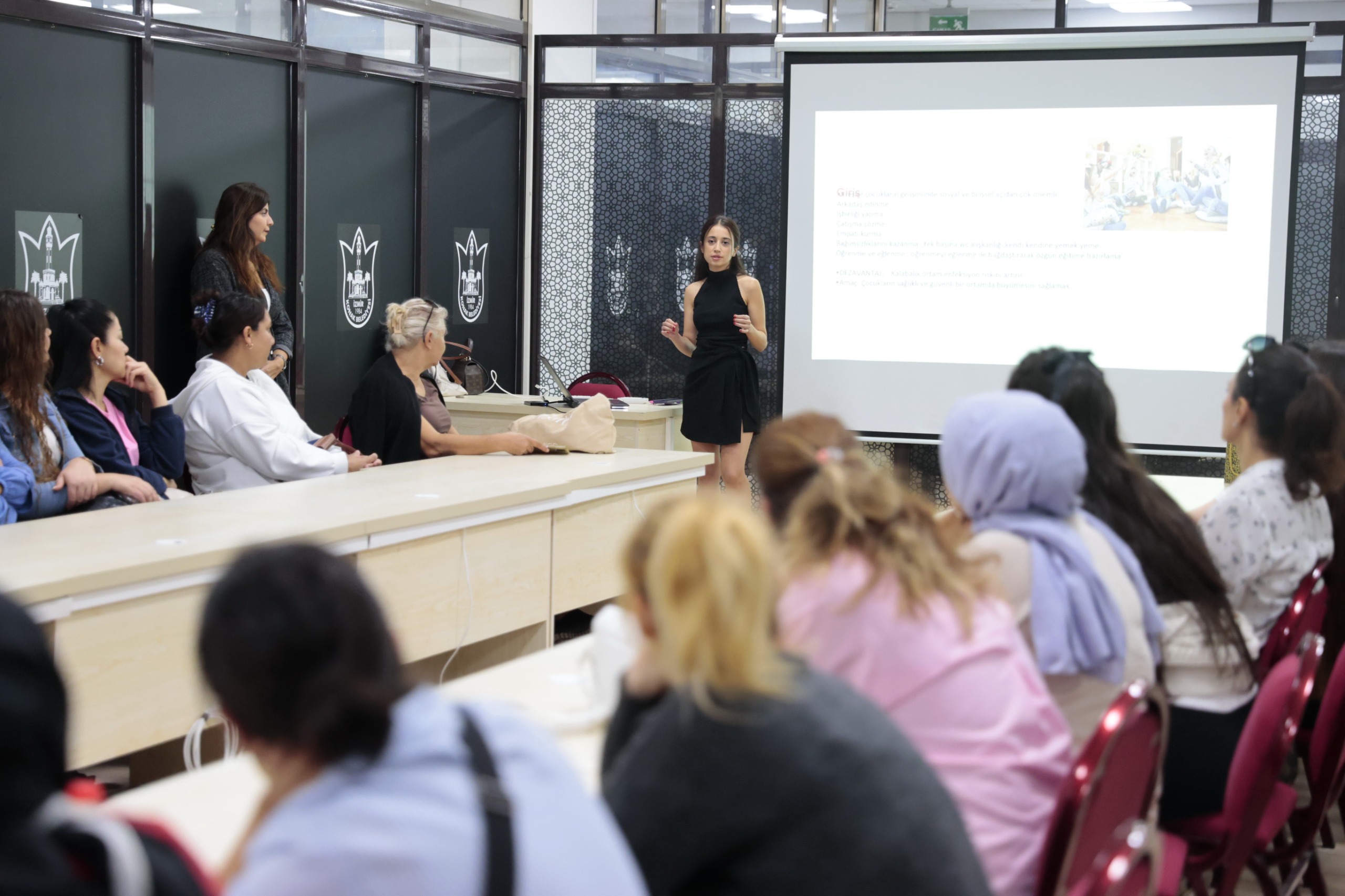 ‘Mutlu Çocuklar’ın Anneleri Seminere Katıldı (3)