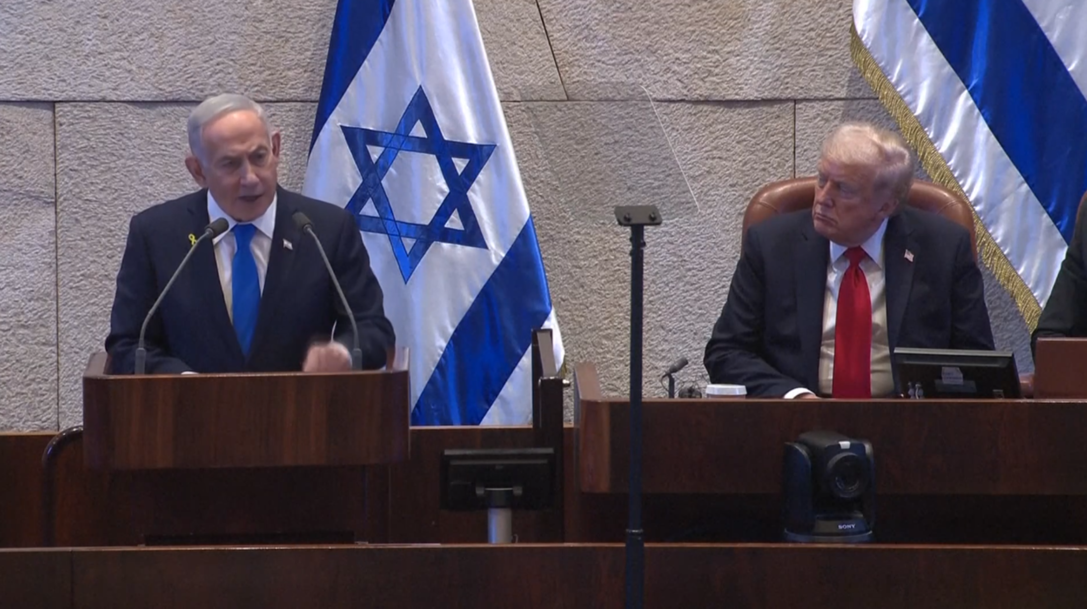 Knesset’te konuşma yaptı