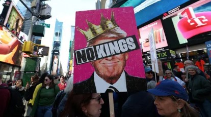 Yüzbinlerce kişi Trump protestosunda buluştu