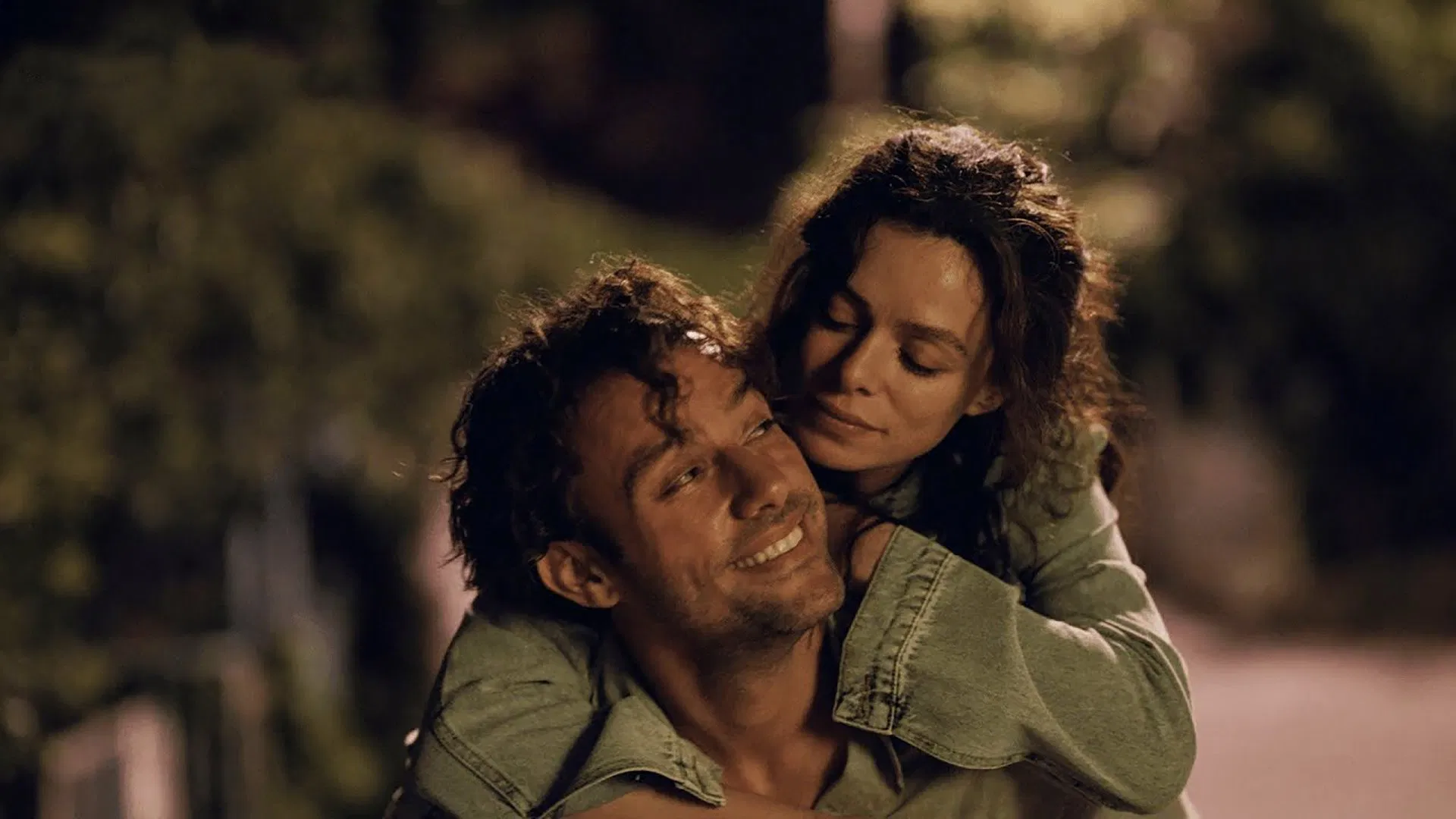 Özge Özpirinçci Ve Salih Bademci 3