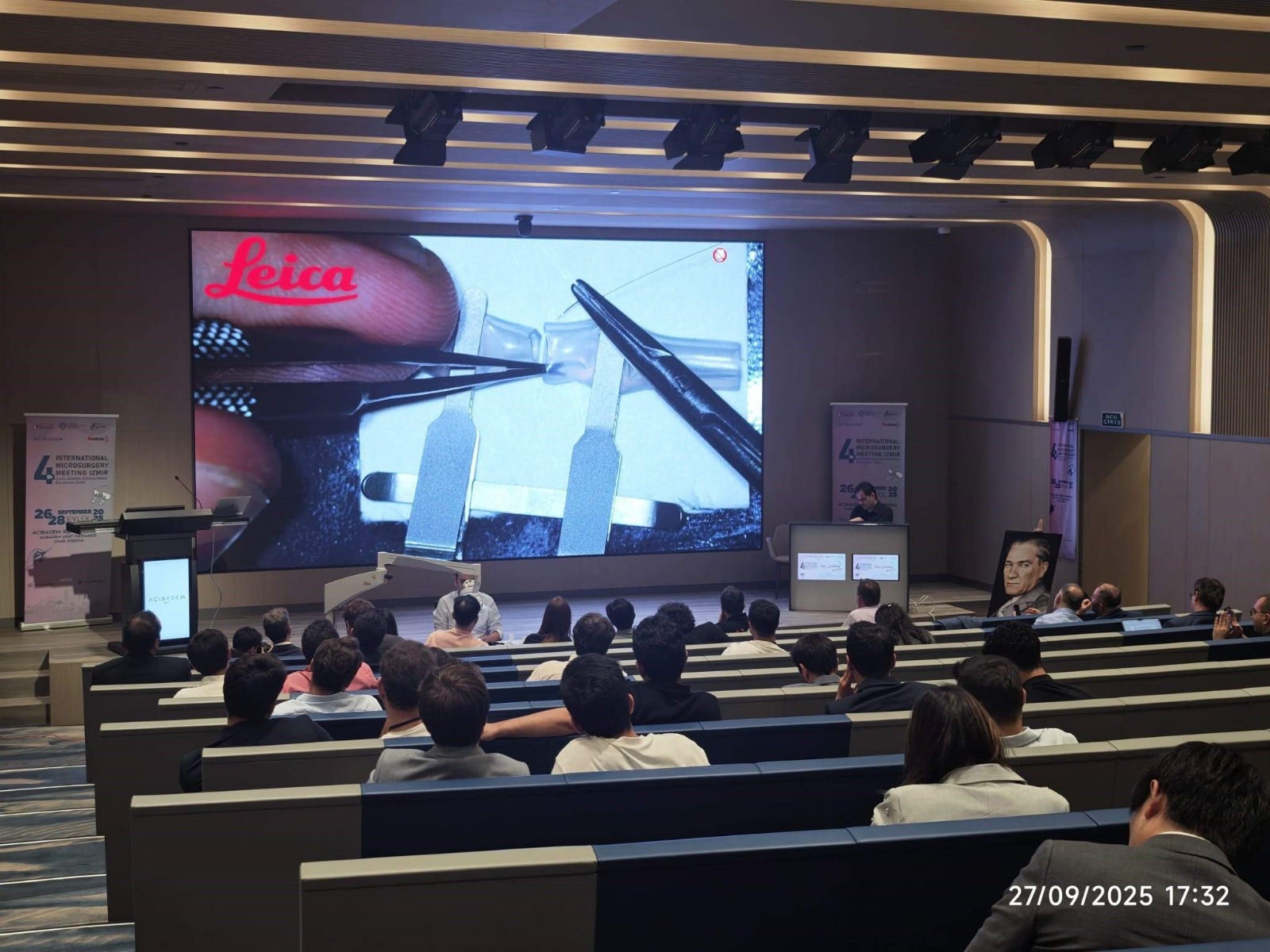 Ekzoskop yardımıyla serbest flep: Canlı cerrahi fark yarattı