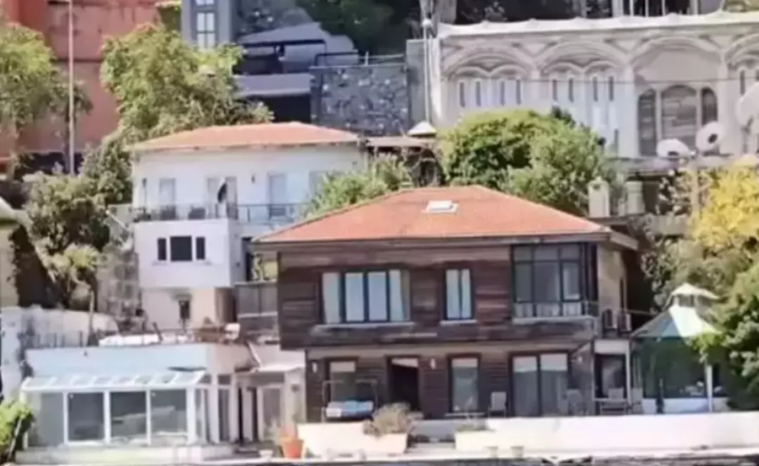 Efsane spikerden dikkat çeken vasiyet