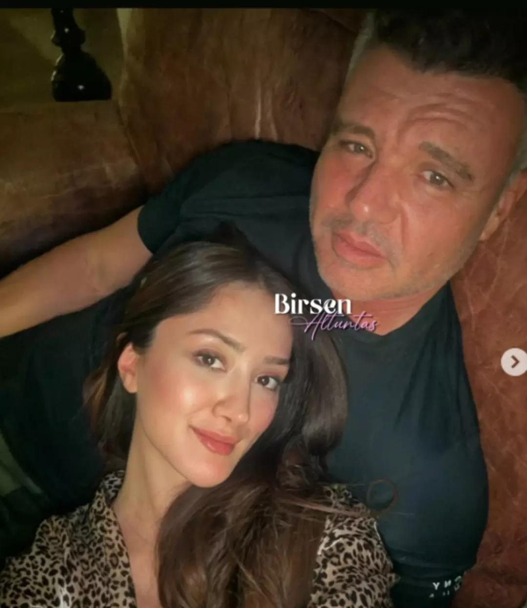 Genç oyuncu ile samimi pozlar ortaya çıktı