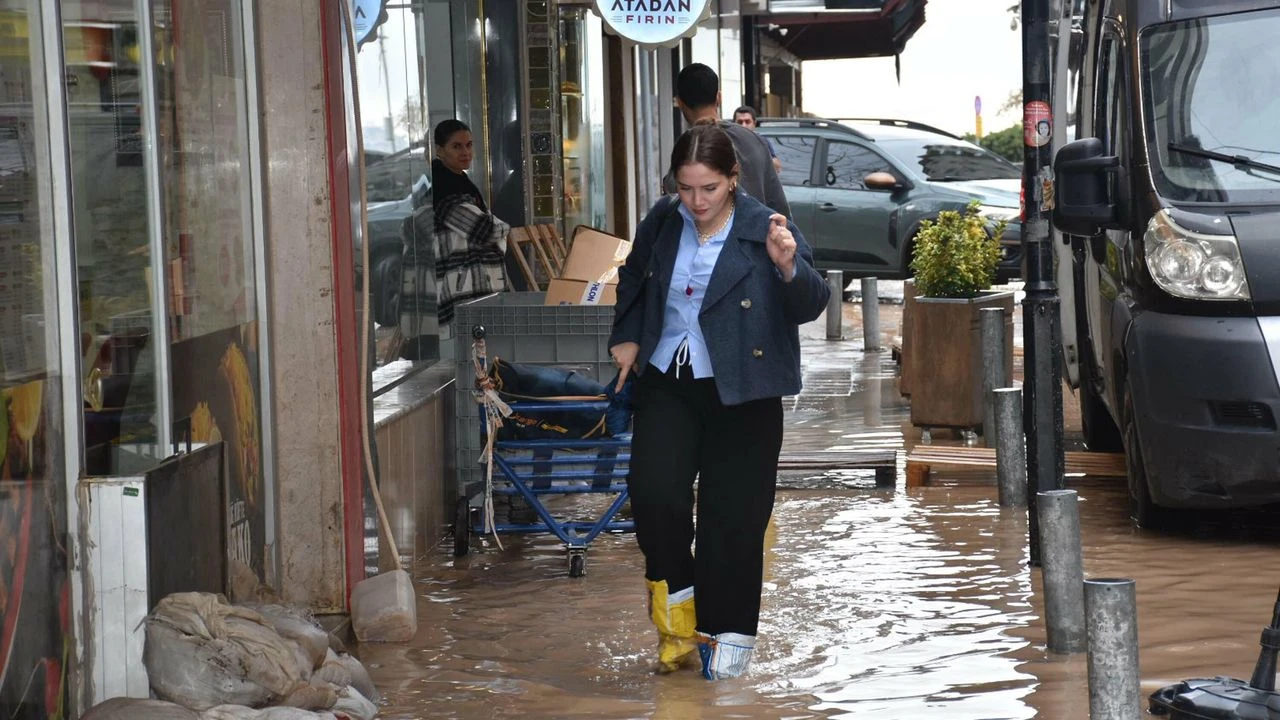 Belediye ekipleri seferber oldu