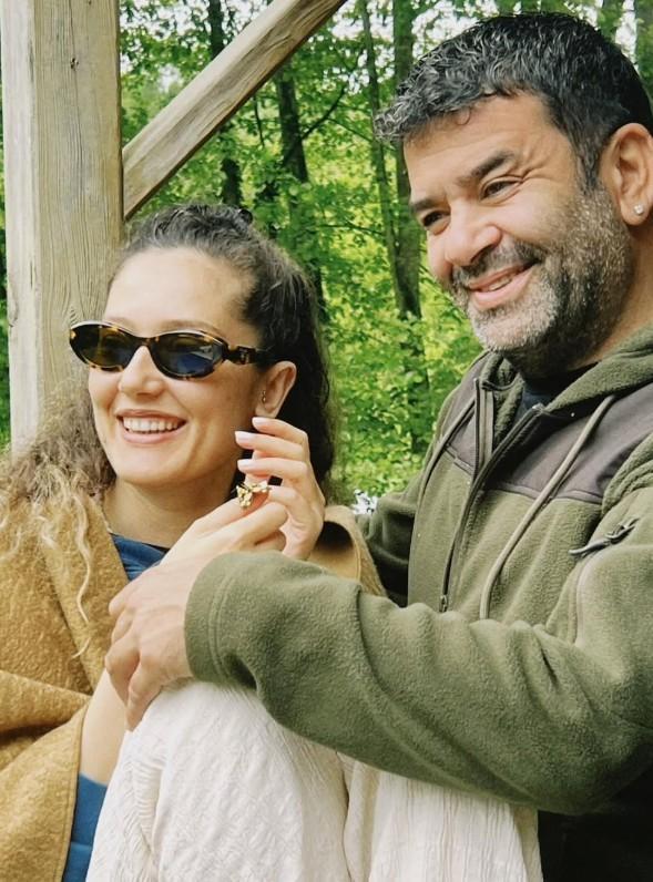 “Gülüşü gülden güzel kıvırcığım…”