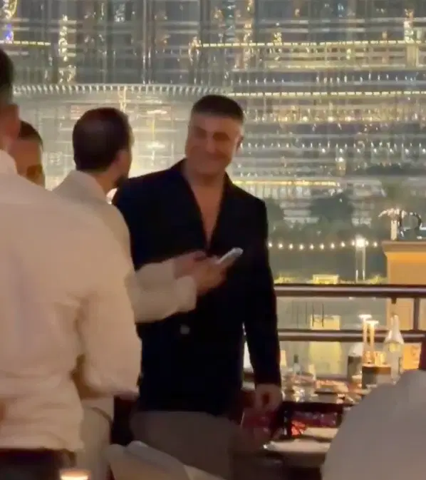 Sedat Peker Burj Khalifa manzaralı mekanda görüldü