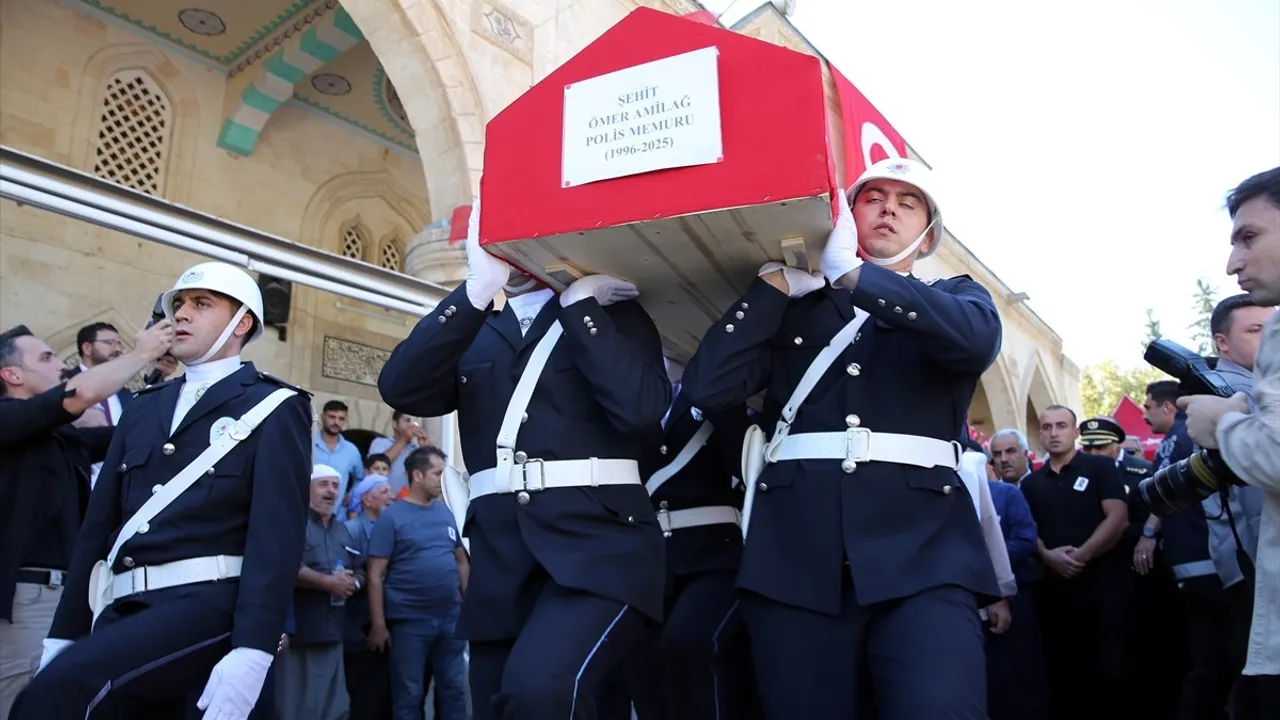 Şehit Polis Ömer Amilağ Izmir