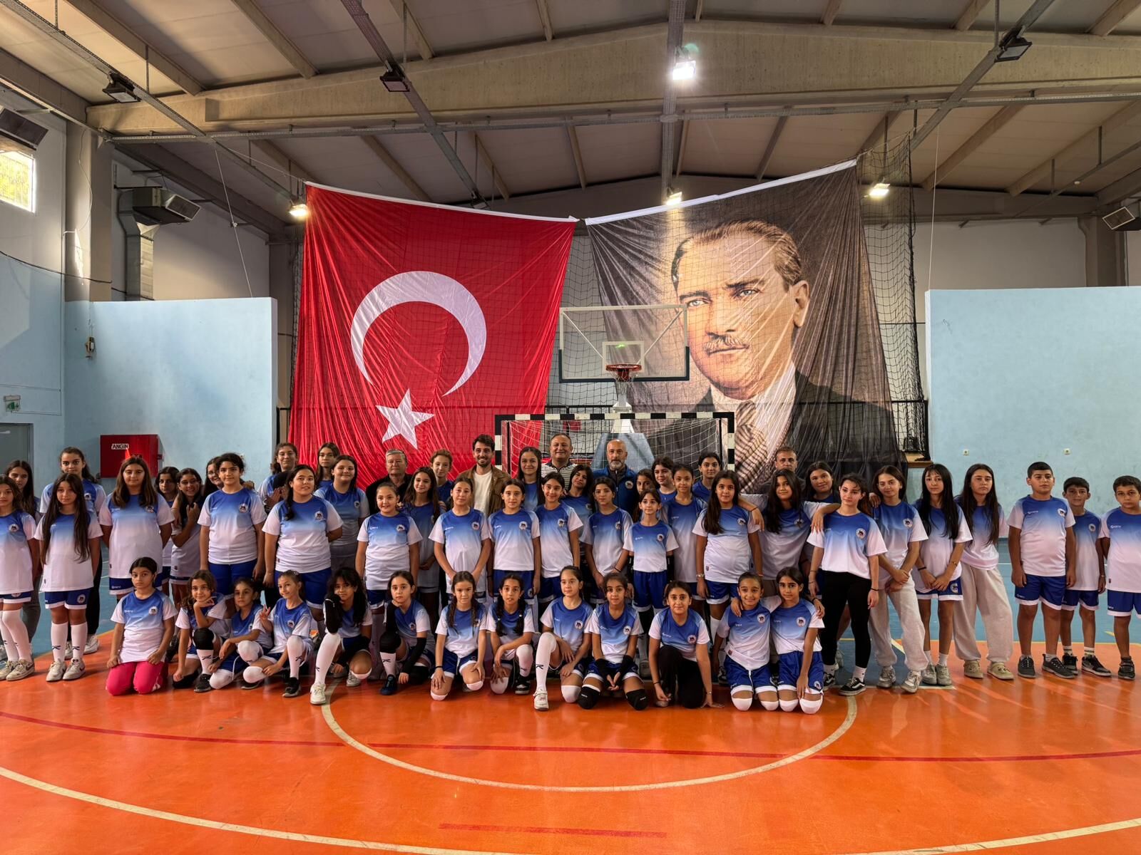 Spor Malzemesi Dağıtımı