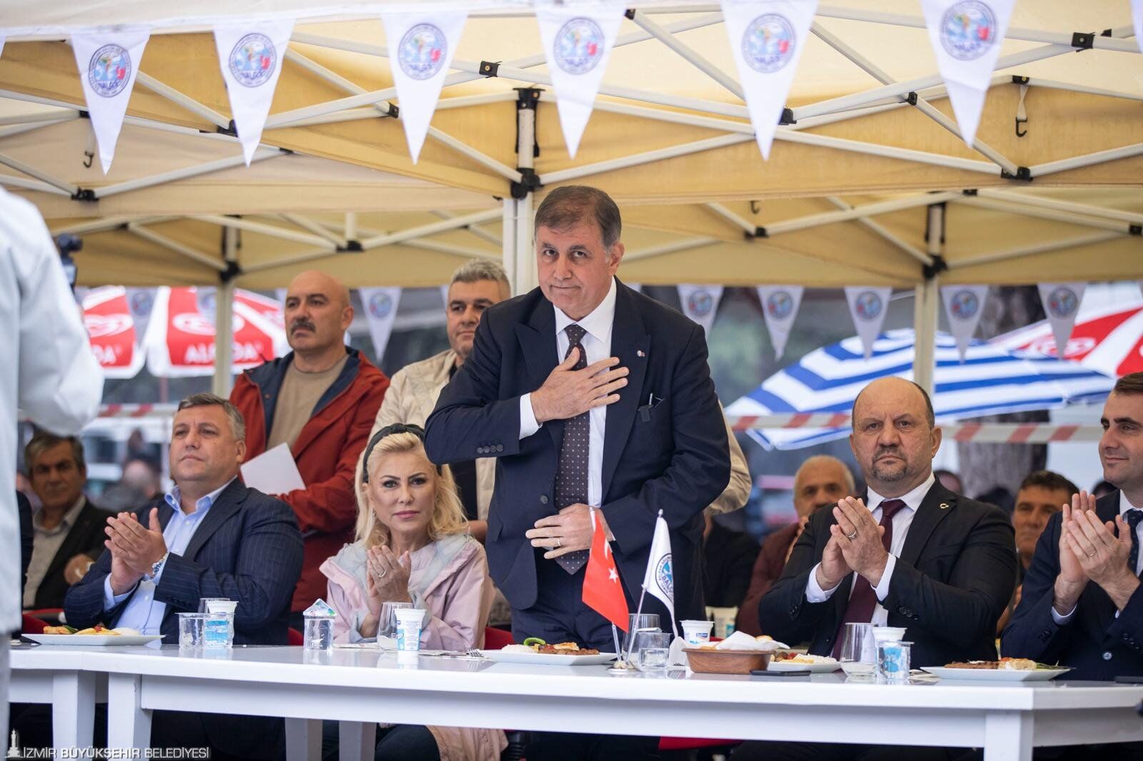 “Birlikte yürek yüreğe, omuz omuza olacağız”