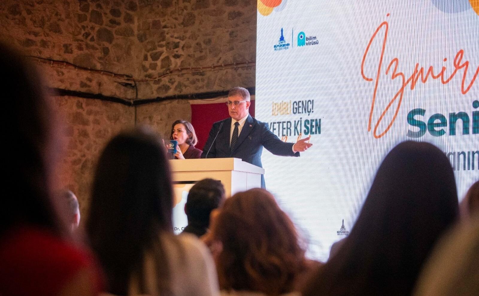 Tecrübeli isimler gençlere rehberlik edecek