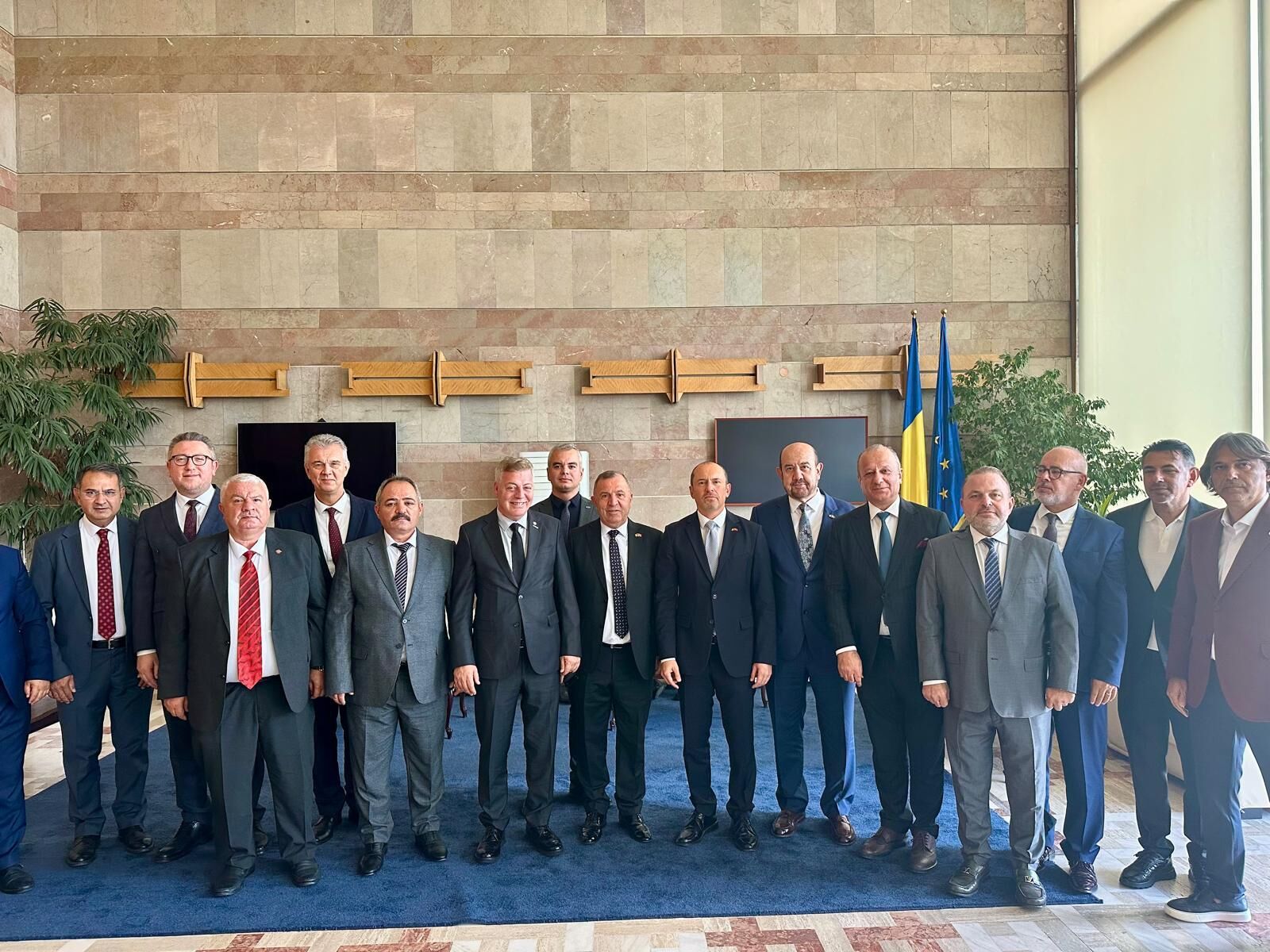 Yılın gazetecisi ödülü Hasan Çölmekçi’ye