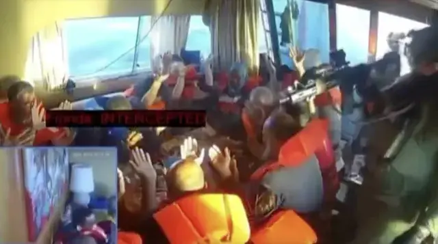 Tüm Gemilerle Irtiba Kesildi, Alıkonulan Aktivistler Açlık Grevine Başladı