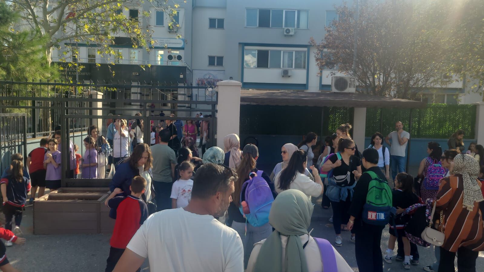 İsmail Rahmi Karadavut İlköğretim Okulu-1