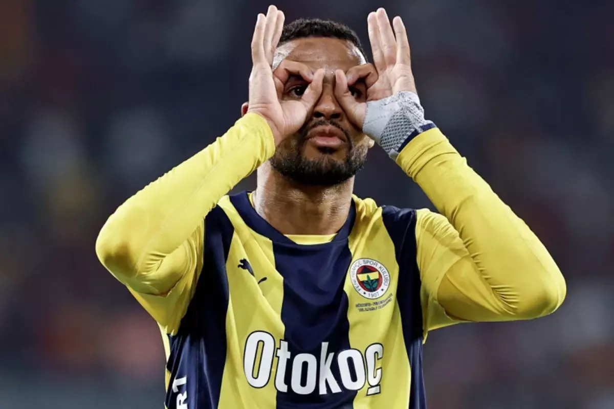 Youssef En Nesyri Fenerbahçe'den Ayrılıyor