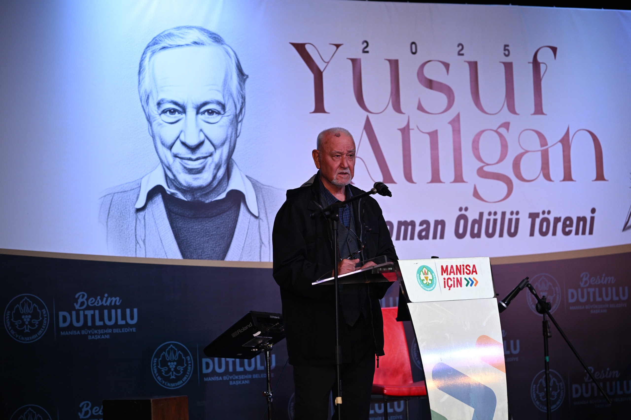 Yusuf Atılgan Roman Yarışması’nda Ödüller Sahiplerini Buldu (5)