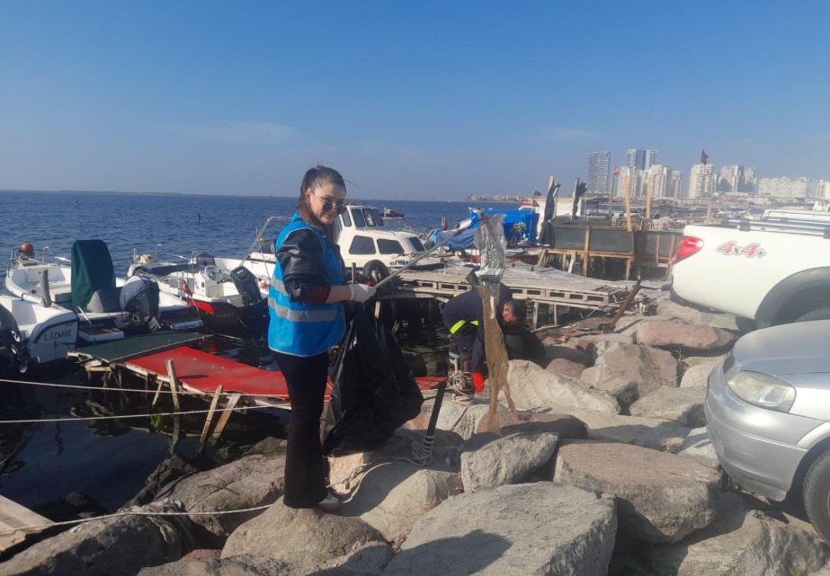 Plastik atıklar ön planda: Kirletmemek esas mesaj