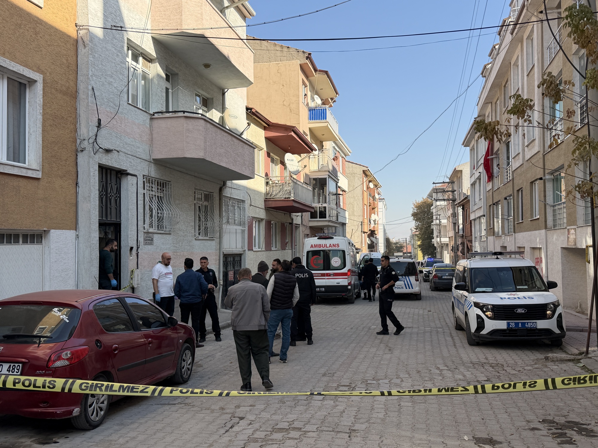 2 E N G E L L I C O C U K A N N E S I K A D I N E V D 2